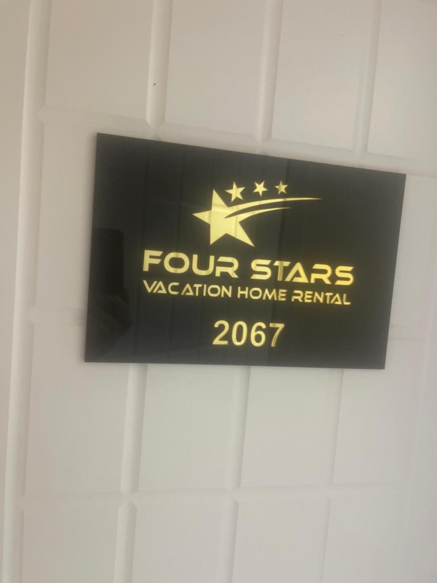 Four Stars Hostel Dubai Exterior photo